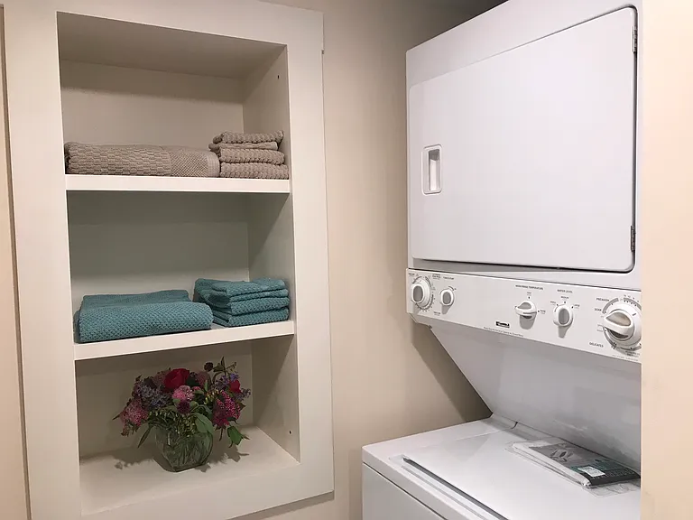 144 Russell Ave — Photo 11