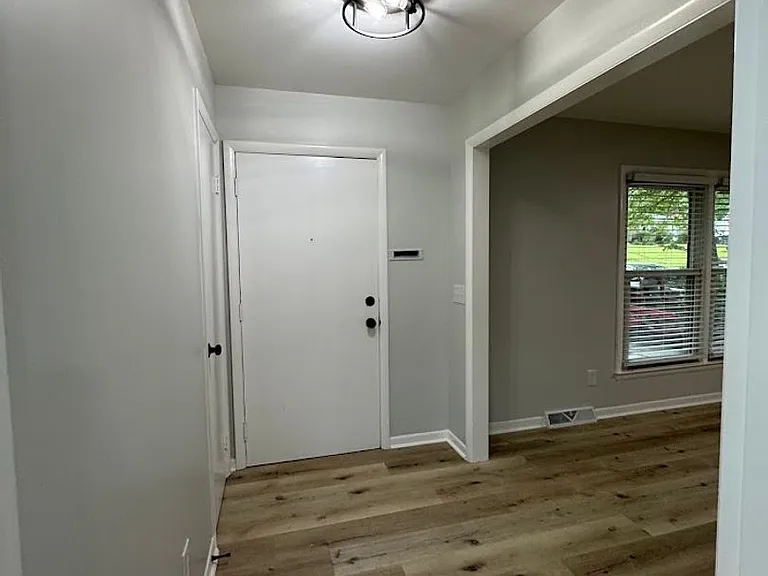 2205 Hathaway Dr — Photo 21