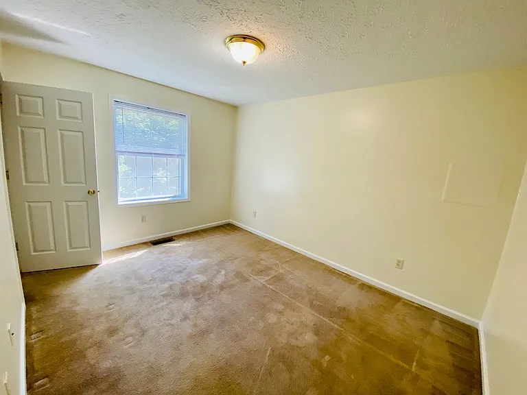 1348 State Highway 194 N — Photo 11