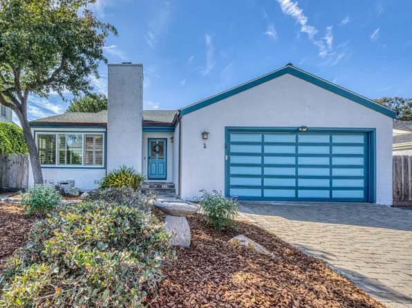 4 Primrose Cir, Seaside, CA 93955