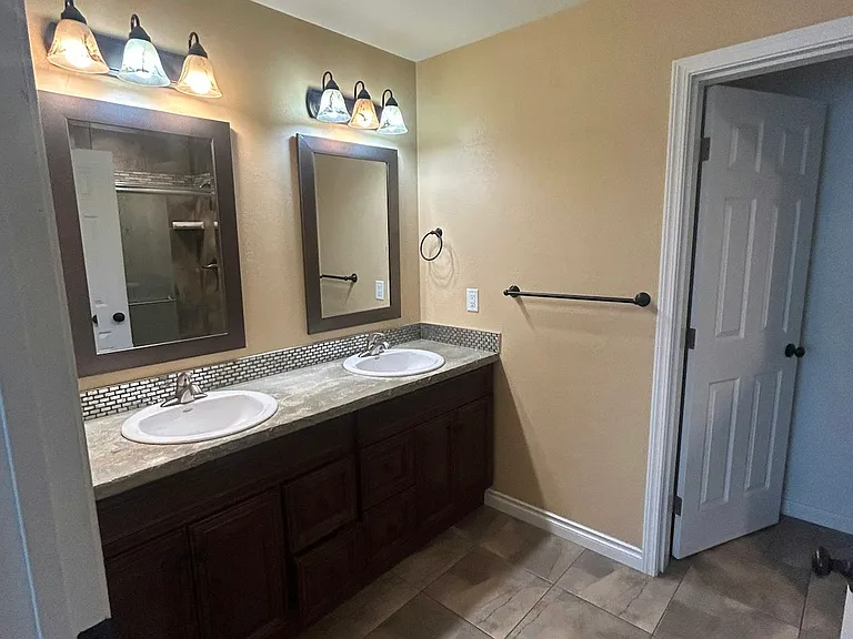 8921 Toloff St #1 — Photo 15