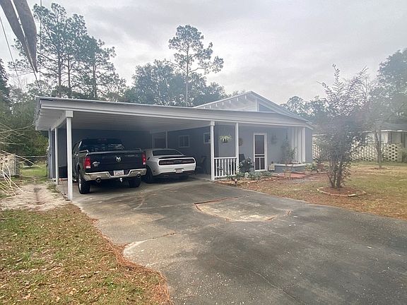3rd image of 173 S Magnolia Dr