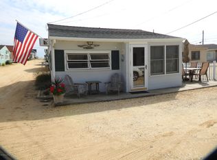 29 E Penguin Way, Lavallette, NJ 08735