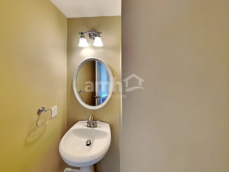 104 Lance Park Cir — Photo 10