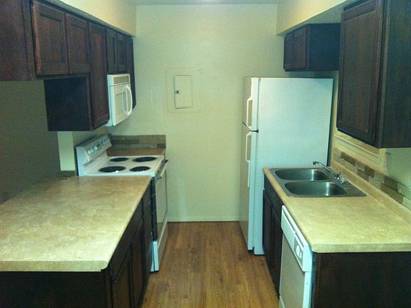 5th image of 1611 Mary K Ln