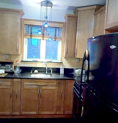 3rd image of 6345 Dieterle Cres Floor 2