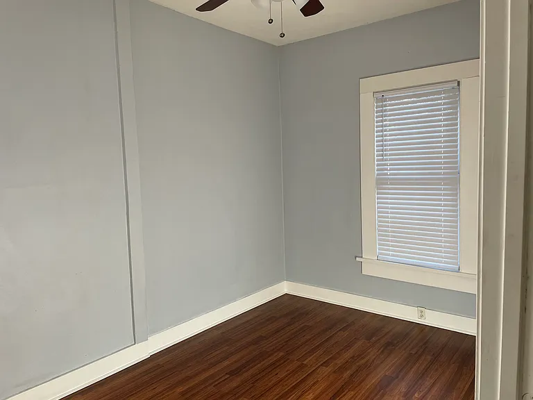 2024 N Market St — Photo 20