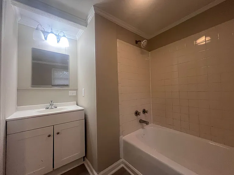 103 Neighborhood St — Photo 7