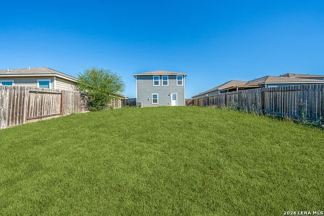 2915 Lavender Mdw — Photo 19