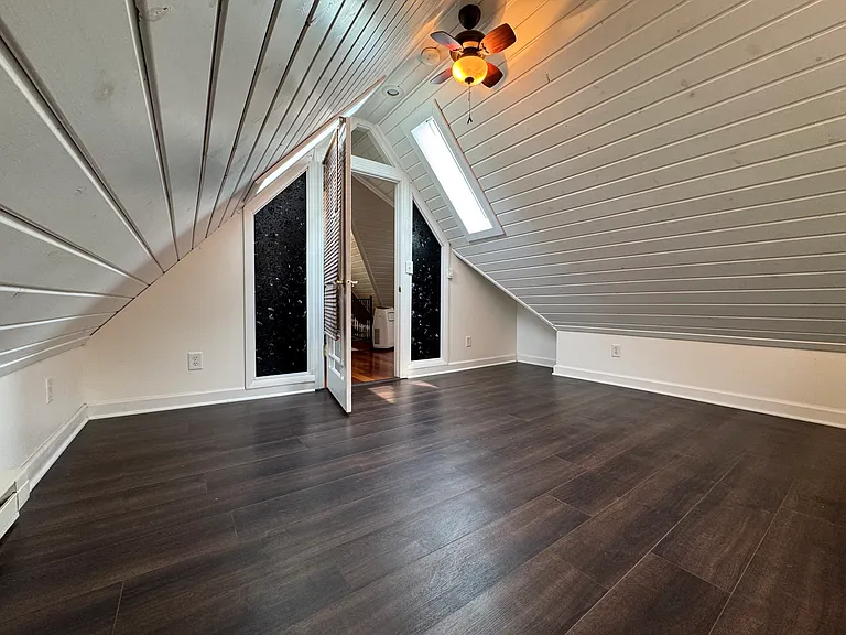 804 E Kewaunee St #804 — Photo 33
