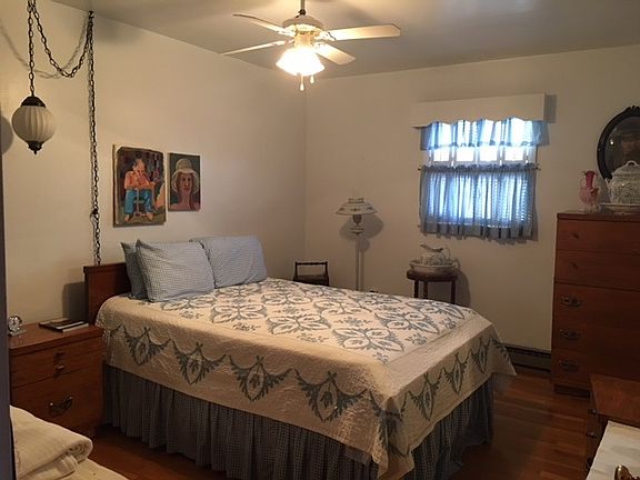 4th image of 170 Charlotte Ann Dr