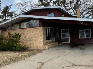 618A 3rd St SW, Wadena, MN 56482