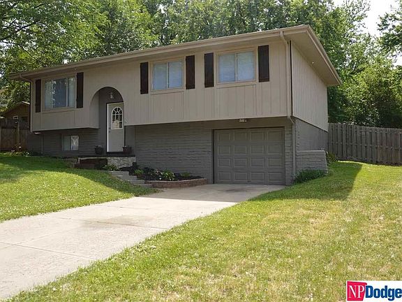 2nd image of 5124 S 104th St
