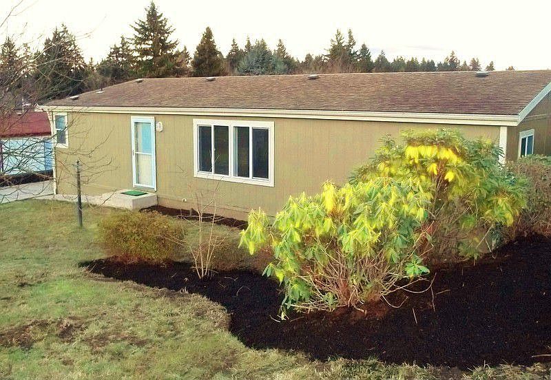 1st image of 10417 NE 39th Ave