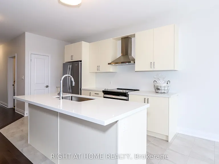 18 Periwinkle Rd — Photo 10