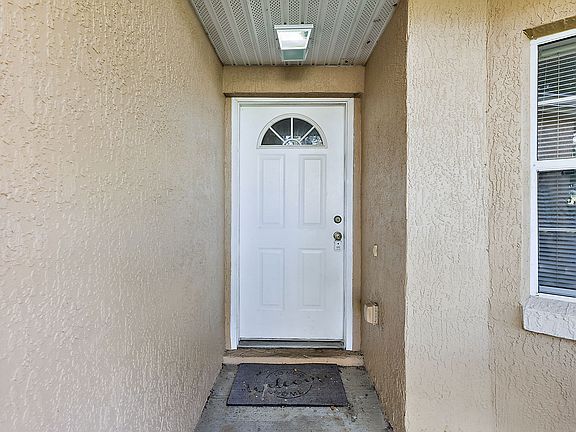 2nd image of 1314 Wood Duck Ln #1
