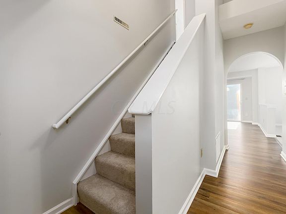 3rd image of 2522 Hoose Dr