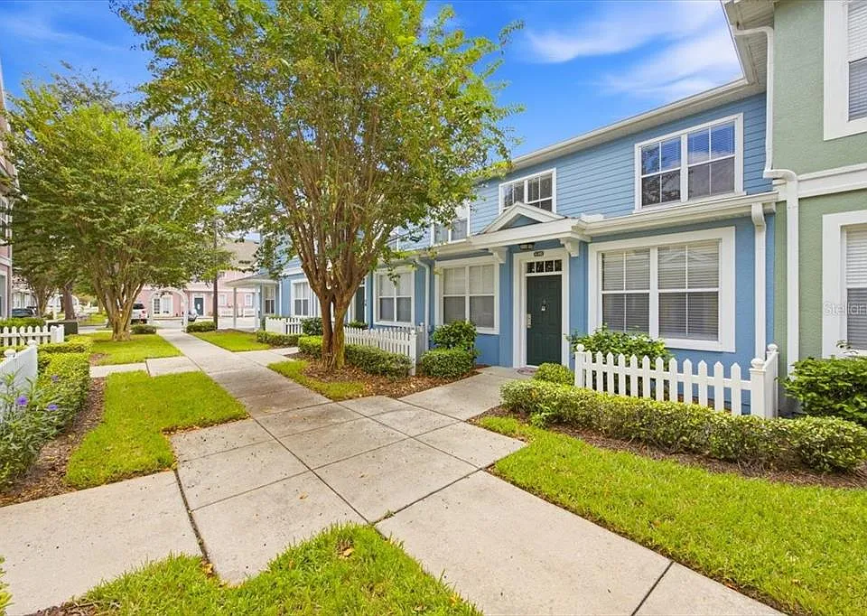 4006 Venetian Bay Dr #103