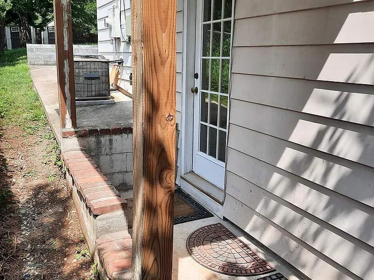 743 Beall Ave — Photo 3
