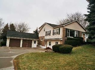 1444 Millbank St SE, Grand Rapids, MI 49508