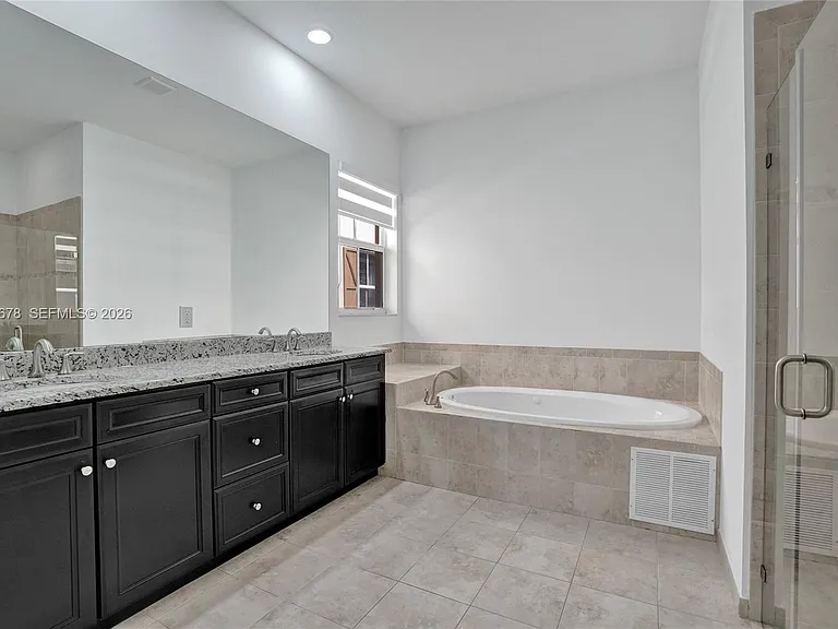 10340 Lake Vista Ct — Photo 78