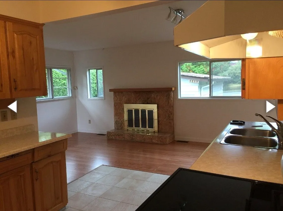 3 bed, 2400 sqft, $4,800 — Photo 4