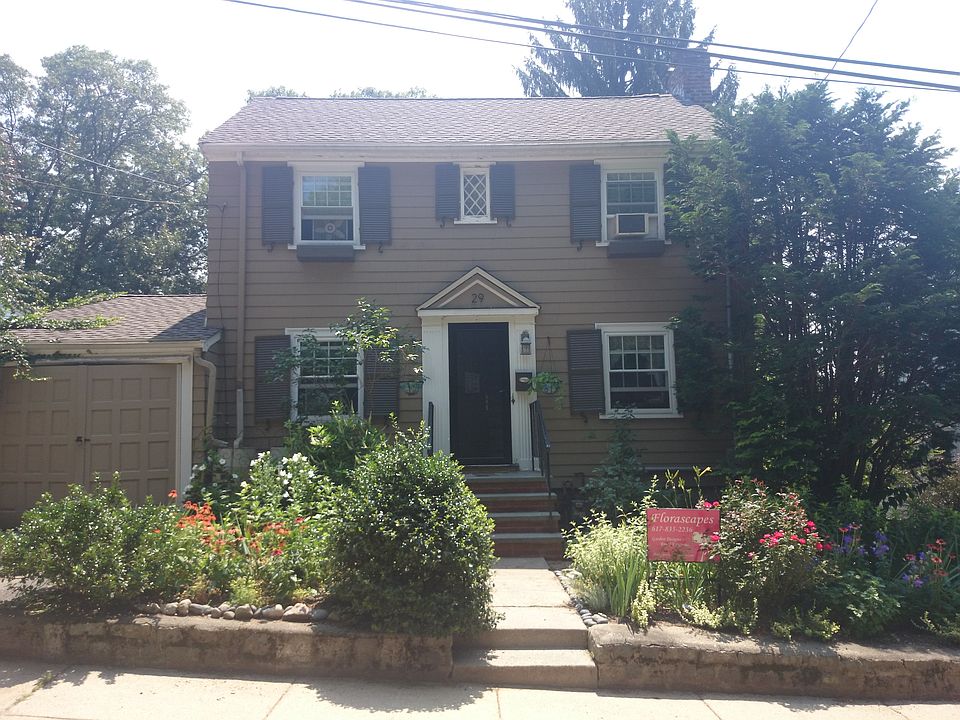 2nd image of 29 Vincent Rd