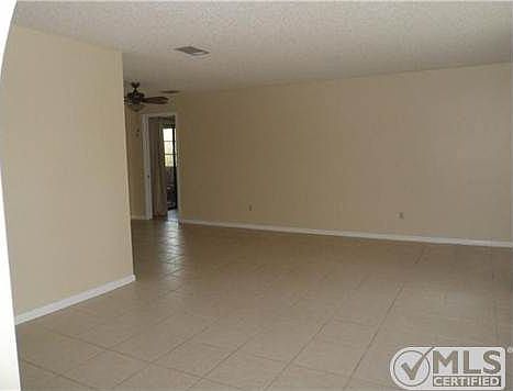 2nd image of 1182 SE Mendoza Ave