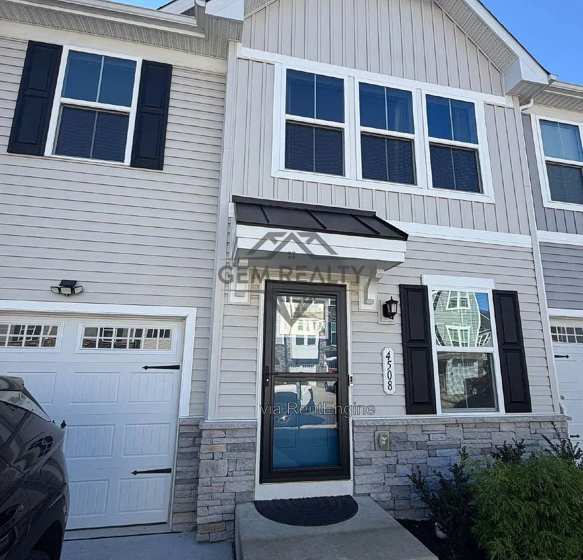 4 bed, 3.5 bath, 2232 sqft, $2,850 — Photo 3