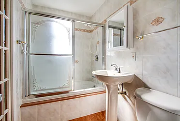 Rented by WEATHERWOOD PROPERTIES