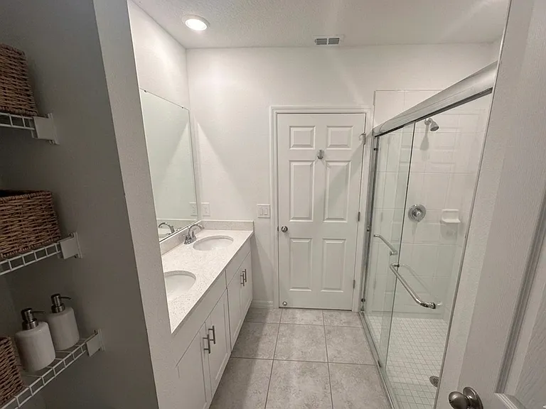 3864 Giorgio Dr — Photo 9
