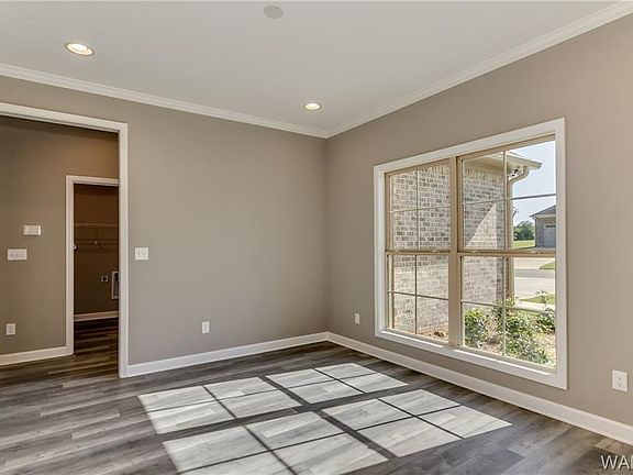 4th image of 1732 Sweetgum Cir #33
