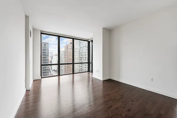 Rented by Compass | media 24