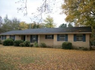 155 W Oxford St, Pontotoc, MS 38863