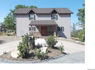 1498 Deer Way, Lake Arrowhead, CA 92352