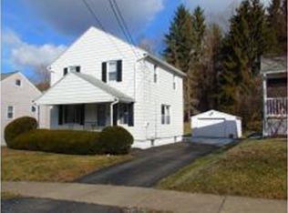 611 Marcella St, Endicott, NY 13760