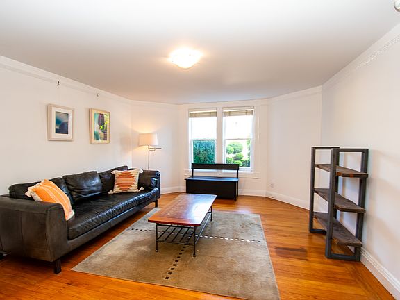 3rd image of 148 Chenery St