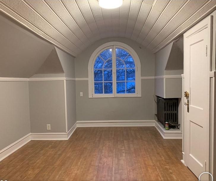 1st image of 2207 N Nagle Ave #2