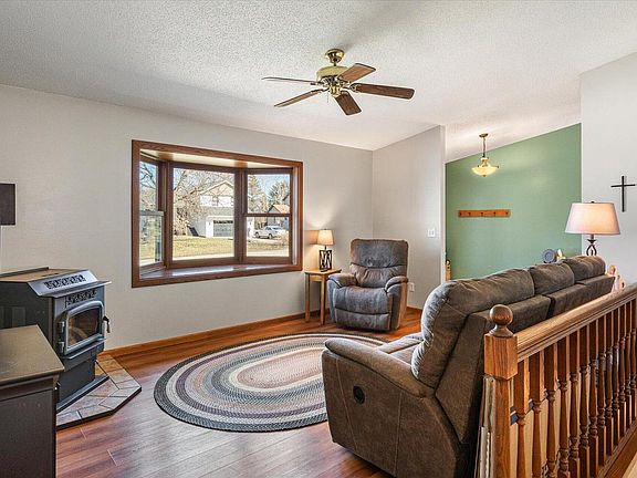 4th image of 4106 Cardinal LANE