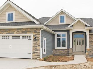 9944 53rd Ct, Pleasant Prairie, WI 53158