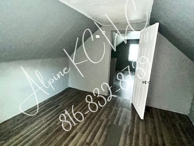 3402 Norton Ave — Photo 2