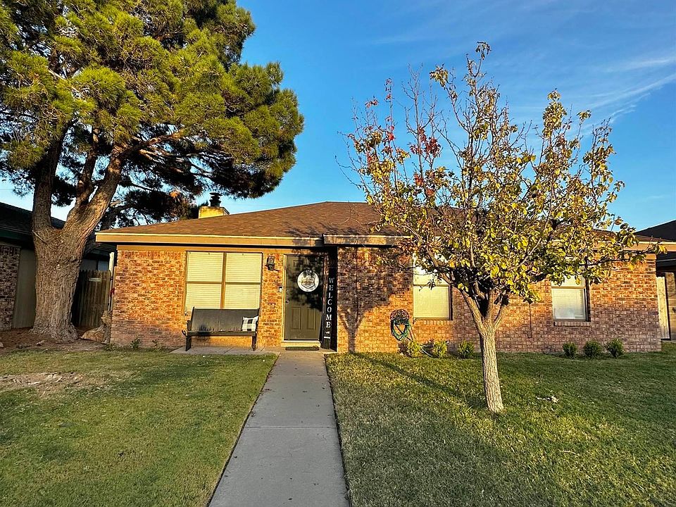 1st image of 2816 N Flamingo Dr
