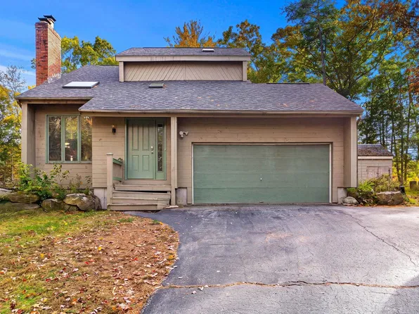 10 Evergreen Drive, Hampstead, NH 03841