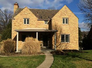 215 E Elmhurst Rd, Pittsburgh, PA 15220