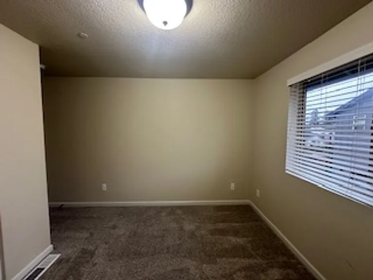 10136 SW Barber St — Photo 23