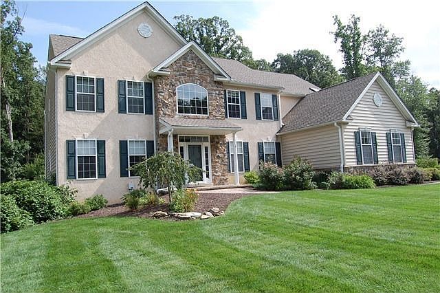 1st image of 6 Forwood Dr