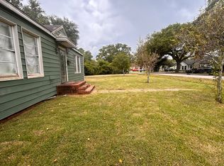 250 N Parkway Dr, Beaumont, TX 77705