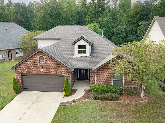 5th image of 11907 Belle Meade Cir