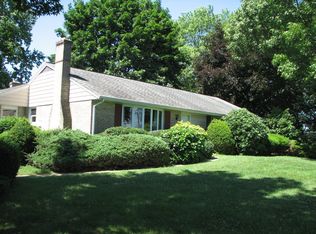 1270 Manor Blvd, Lancaster, PA 17603