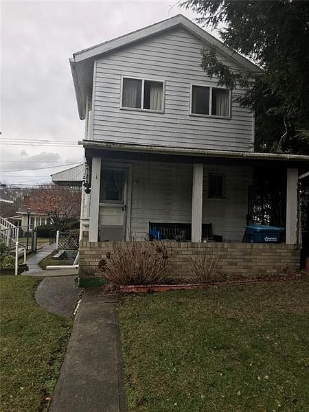 2nd image of 128 Bridgeport St